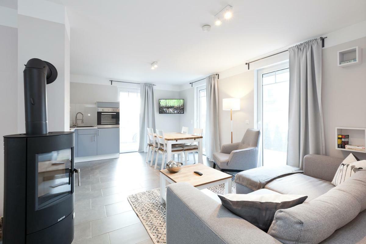 Apartment Unter Den Kiefern Röbel Esterno foto